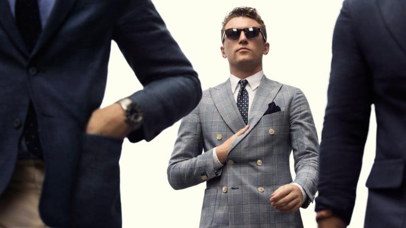 Sunglasses store for suits